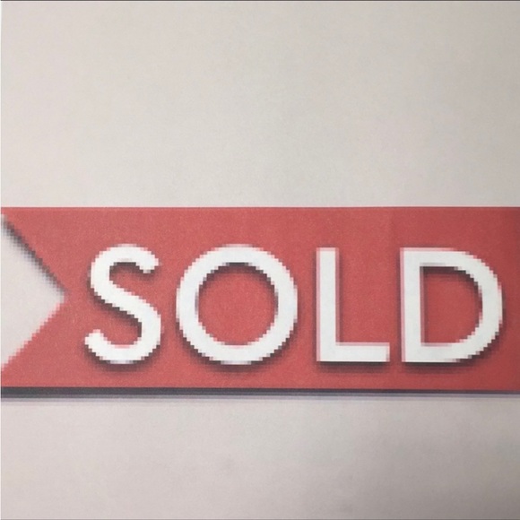 Accessories - Hat - Spiral Straw Hat, Natural Straw Color.